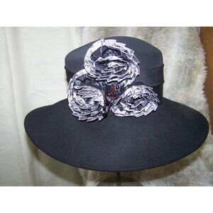 Vintage Hat Ladies Black Wool Gray Rosettes Fine Millinery by August Accessories